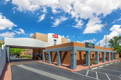 Photo 2 - Best Western Plus Rio Grande Inn