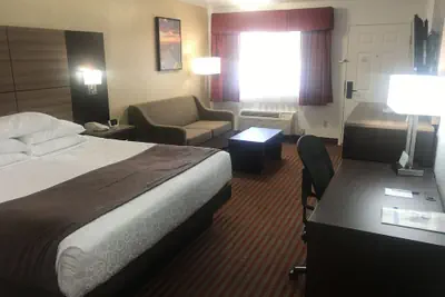 Photo 5 - Best Western Santa Rosa Inn