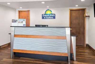 Photo 3 - Days Inn by Wyndham Wauseon