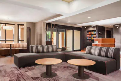 Photo 5 - Courtyard by Marriott Springfield