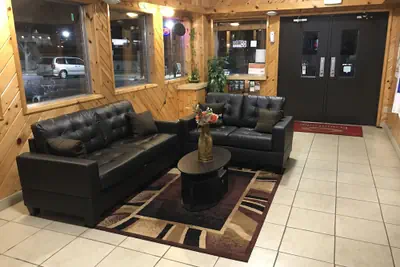 Photo 5 - Econo Lodge Salina Scenic Route 89 & I-70