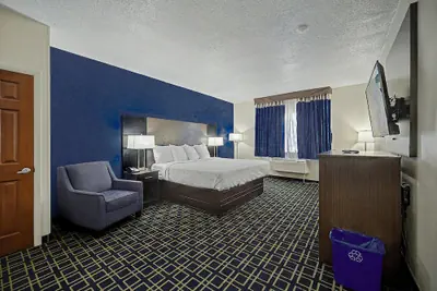 Photo 5 - Baymont by Wyndham Greensburg