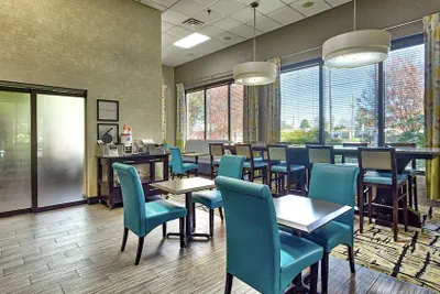 Photo 3 - Hampton Inn Norfolk-Naval Base