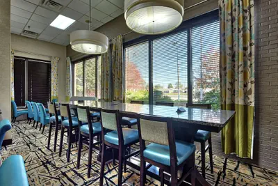 Photo 5 - Hampton Inn Norfolk-Naval Base