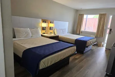 Photo 4 - Americas Express Inn South Hill