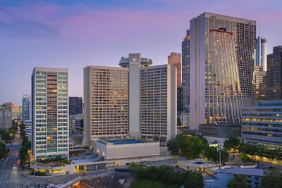 Photo 2 - Hilton Atlanta