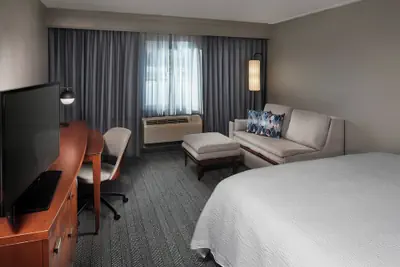 Photo 5 - Courtyard by Marriott Winston-Salem University