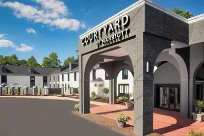 Photo 2 - Courtyard by Marriott Winston-Salem University