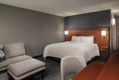 Photo 4 - Courtyard by Marriott Winston-Salem University