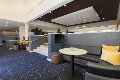 Photo 4 - Courtyard by Marriott Tucson Airport