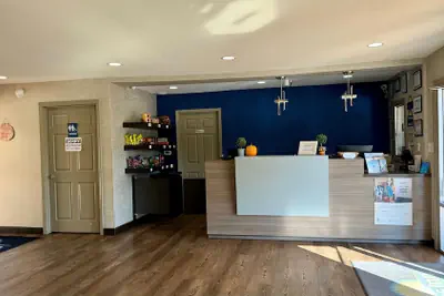Photo 5 - Days Inn by Wyndham Cookeville