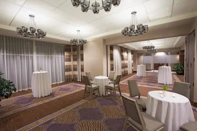 Photo 5 - Sheraton Pittsburgh Airport Hotel