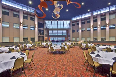 Photo 2 - Holiday Inn Manitowoc by IHG