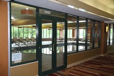 Photo 3 - Holiday Inn Manitowoc by IHG