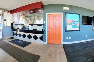 Photo 3 - Howard Johnson by Wyndham Bangor