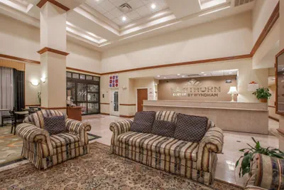 Photo 2 - Hawthorn Suites by Wyndham Midwest City Tinker AFB