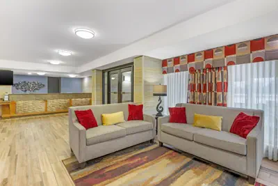 Photo 3 - Best Western Holiday Lodge