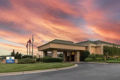 Photo 2 - Best Western Hickory