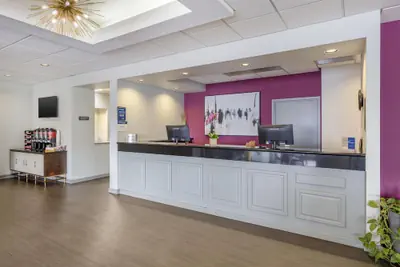 Photo 5 - Best Western Hickory
