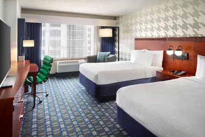Photo 2 - Courtyard by Marriott Arlington Crystal City/Reagan National