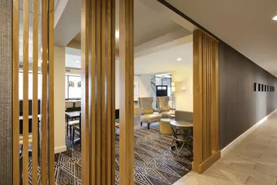Photo 3 - Courtyard by Marriott Austin-University Area