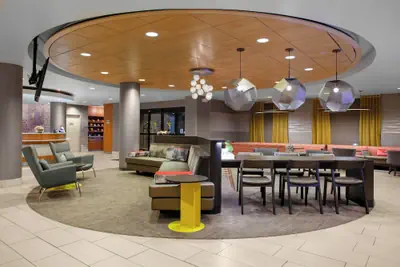 Photo 2 - SpringHill Suites Cincinnati North/Forest Park