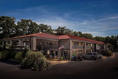 Photo 2 - Best Western Braselton Inn