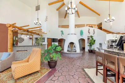 Photo 5 - Best Western Kiva Inn