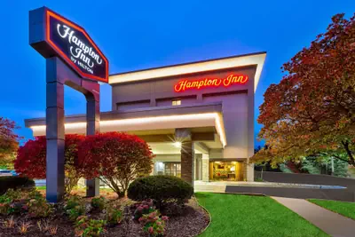 Photo 2 - Hampton Inn Traverse City