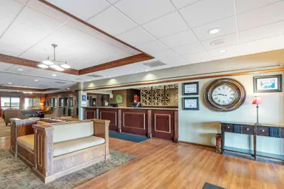 Photo 2 - Best Western Plus Steeplegate Inn