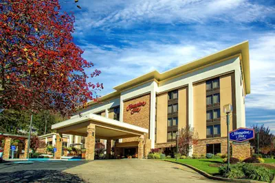Photo 2 - Hampton Inn Wheeling