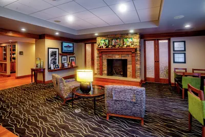 Photo 4 - Hampton Inn Wheeling