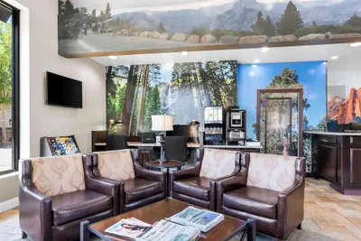 Photo 3 - Best Western Plus Yosemite Way Station Motel