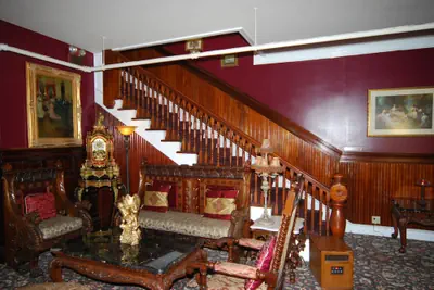 Photo 2 - Queen Anne Hotel
