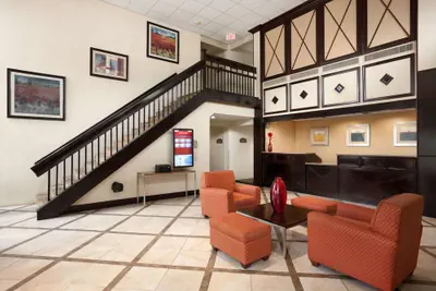 Photo 4 - Ramada by Wyndham Newark/Wilmington