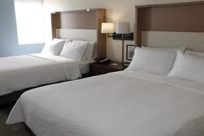 Photo 4 - Holiday Inn Metairie New Orleans by IHG