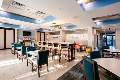 Photo 4 - Hampton Inn Manassas