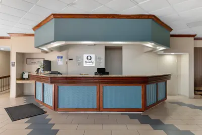 Photo 3 - Quality Inn & Suites Kansas City - Independence I-70 East