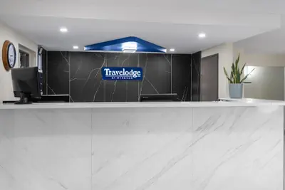Photo 3 - Travelodge by Wyndham Fargo West Acres