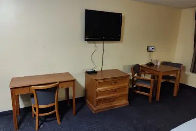 Photo 5 - Stockton Inn