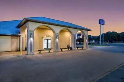 Photo 2 - Motel 6 Bossier City, LA