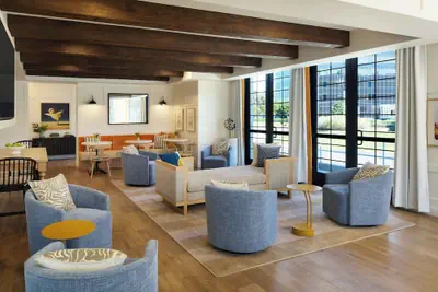 Photo 5 - Tiller House, Laguna Hills, A Tribute Portfolio Hotel
