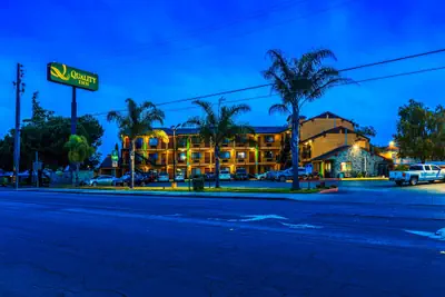 Photo 2 - Quality Inn Salinas City Center Area