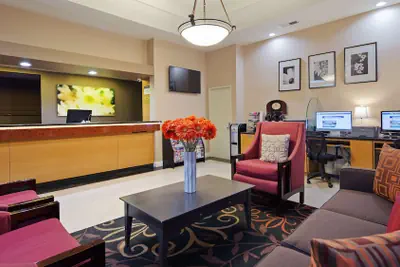 Photo 4 - Best Western Pasadena Inn