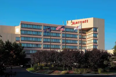 Photo 2 - Detroit Marriott Livonia