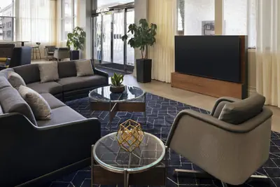 Photo 4 - Courtyard by Marriott Long Beach Downtown