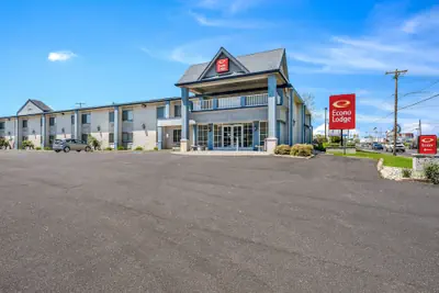 Photo 2 - Econo Lodge Quakertown