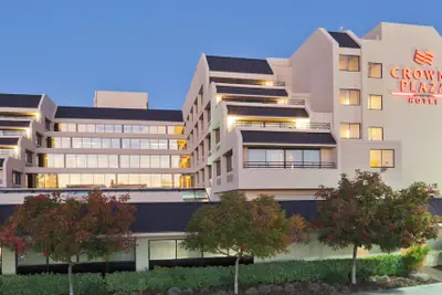 Photo 2 - Crowne Plaza Hotel Foster City - San Mateo by IHG