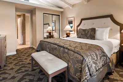 Photo 5 - Best Western Plus Island Palms Hotel & Marina