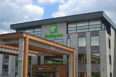 Photo 2 - Holiday Inn Columbus by IHG